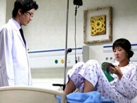 韓国SBSの週末ドラマ「女の香り」のエンディングに視聴者の関心が高まっている中、余命宣告されたキム・ソナのための救命運動が繰り広げられている。
