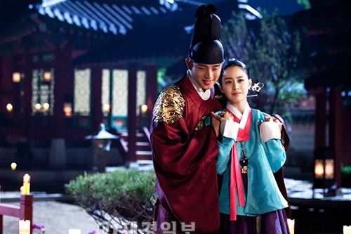 俳優ユ・アインが“ロマンス終結王”の異名を得た。写真=ストーリーTV