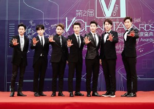 韓国のアイドルグループSUPER JUNIOR、SUPER JUNIOR-M、EXOが、中国の音楽賞である第2回音悦台V-Chart Awardsで受賞の栄誉に輝いた。写真＝SMエンターテインメント